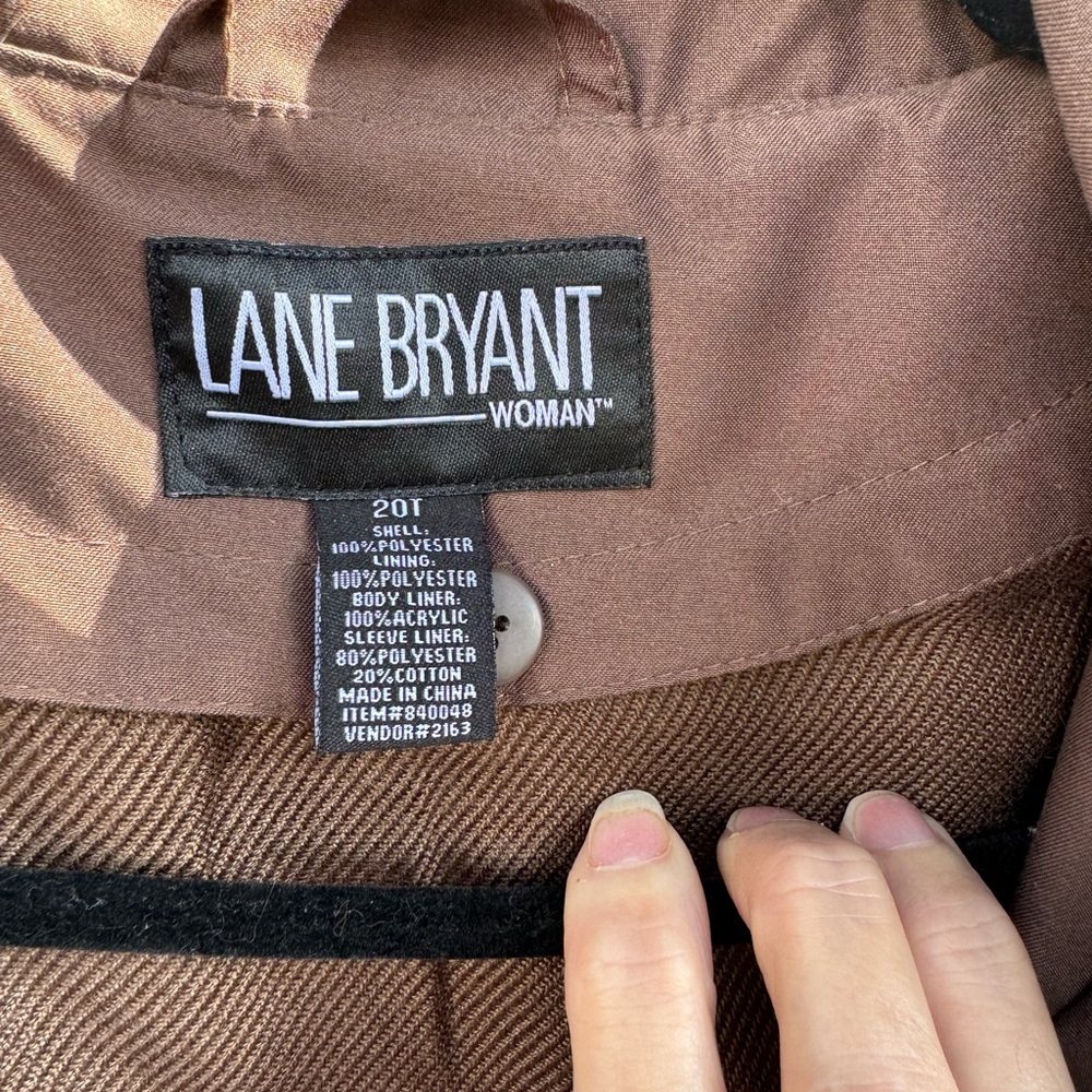 Size 20T Lane Bryant hooded maxi length Brown trench coat with removable lining. - Picture 7 of 8